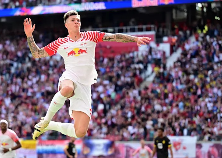 舍什科談轉(zhuǎn)會曼聯(lián)：夢想成真，心之所向