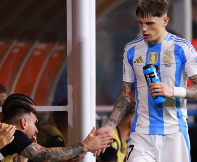 加納喬談?dòng)⒊簭鸟R競(jìng)到加納喬談?dòng)⒊簭鸟R競(jìng)到切爾西的足球感悟