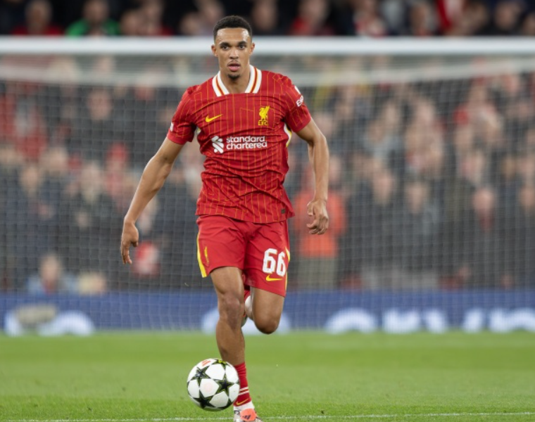 阿諾德復出引熱議：國家德比首發(fā)存疑，<a href='https://www.www.minjie-ntc.com/news/tag/286.html' style='color: blue;'>皇馬</a>未來布局待考