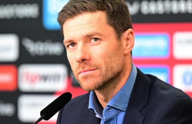 皇馬主帥哈維-阿隆索賽前談國家德比：聚焦比賽，蓄勢待發(fā)