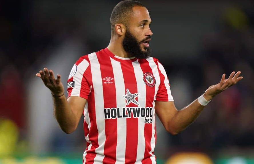 英超第9輪曼聯(lián)大勝：姆伯莫火力全開(kāi)引領(lǐng)紅魔前行