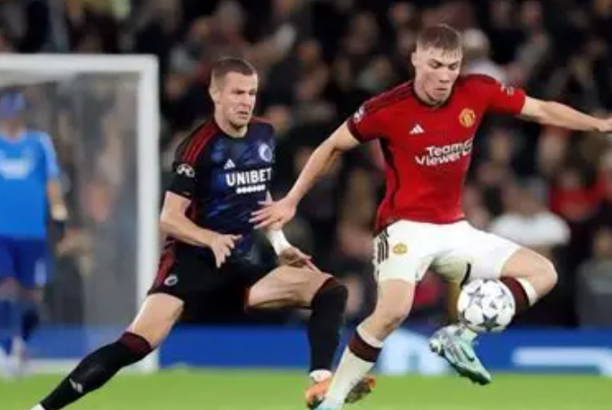 那不勒斯冬窗欲提前激活霍伊倫買(mǎi)斷條款，曼聯(lián)已表態(tài)同意