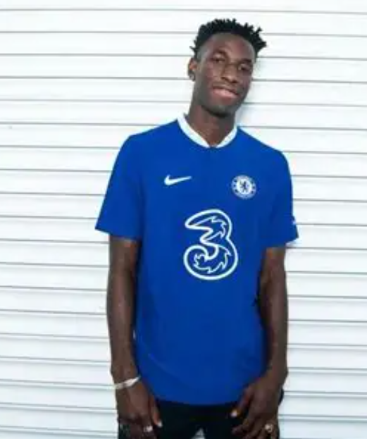 拜仁慕尼黑引援策略調(diào)整：杰克遜或離隊(duì)，凱恩替補(bǔ)成新焦點(diǎn)