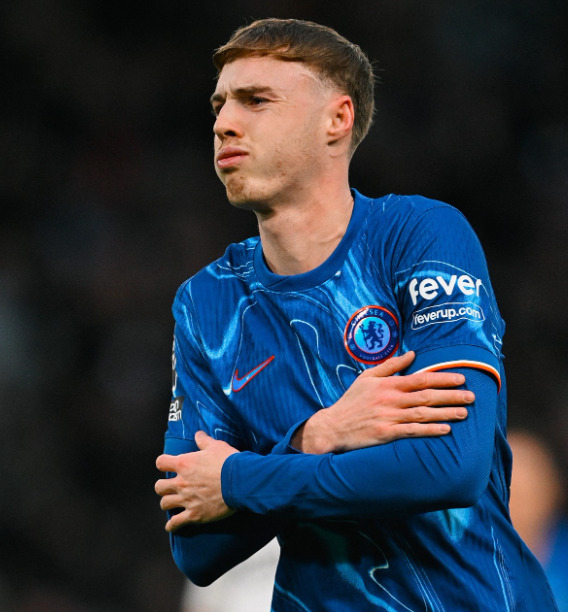 帕爾默曬切爾西百場紀(jì)念球衣：回顧過往，展望未來征程