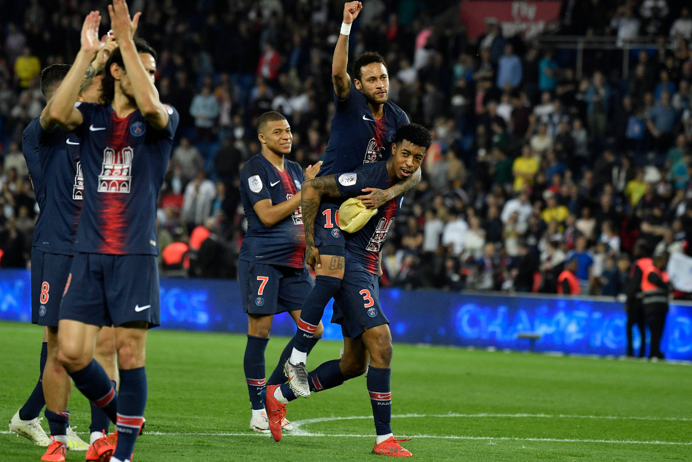 巴黎圣日耳曼：歐冠賽場青春風暴席卷歐洲