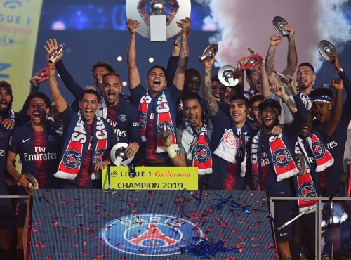 巴黎圣日耳曼：歐冠賽場(chǎng)的青春風(fēng)暴與冠軍傳奇新篇