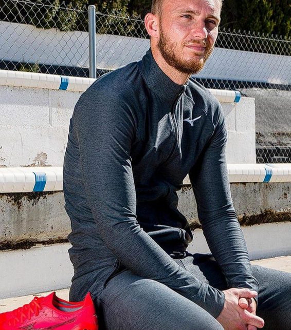 奈梅亨荷蘭杯晉級：西萊森復(fù)出首戰(zhàn)展雄風(fēng)