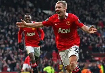 斯科爾斯的加薪風(fēng)波：榮耀、抉擇與內(nèi)心之愧