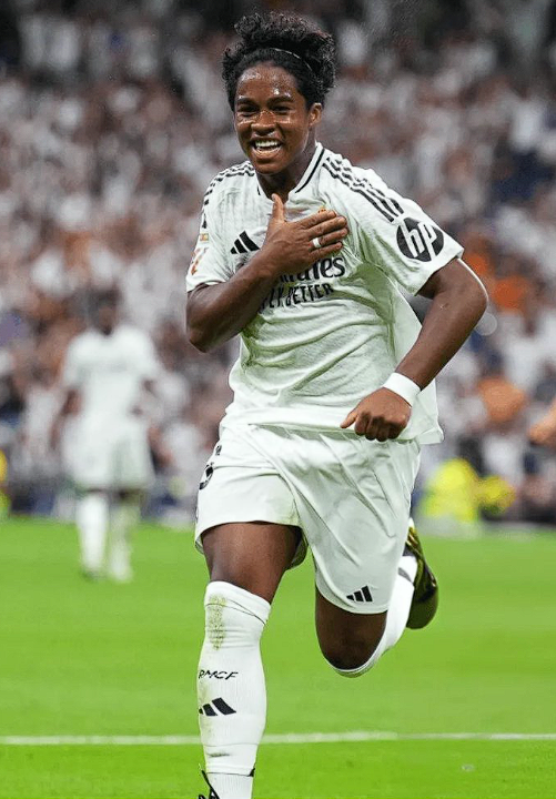 法甲激戰(zhàn)前夕：里昂主帥談恩德里克轉(zhuǎn)會傳聞